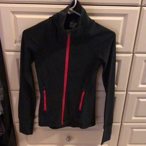 Women’s Nike full zip jacket.